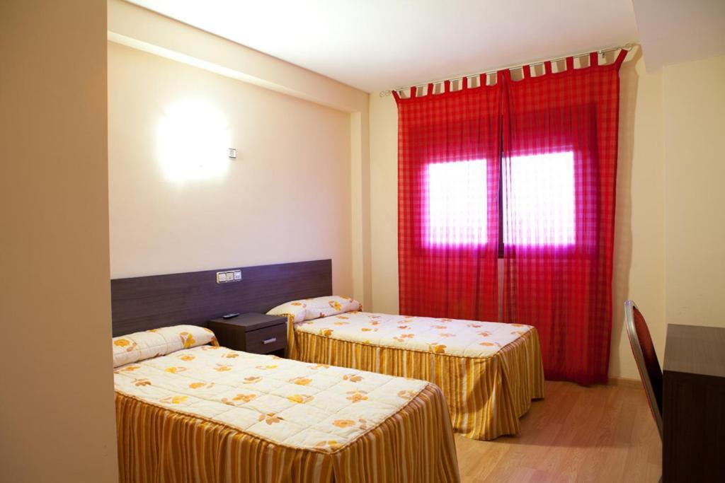 Hotel Casa Marzo Cariñena Pokój zdjęcie